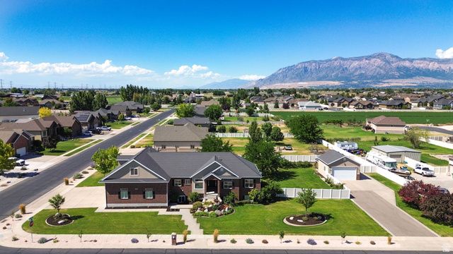 2942 W 2175 S, West Haven, UT 84401