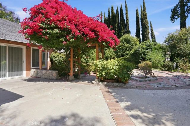 16682 Oakhurst, Yorba Linda, CA 92886