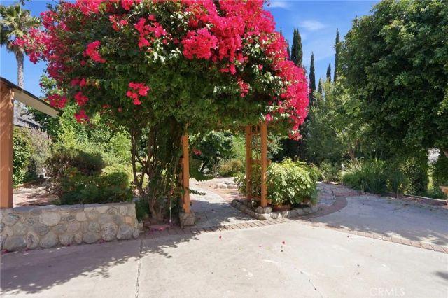 16682 Oakhurst, Yorba Linda, CA 92886