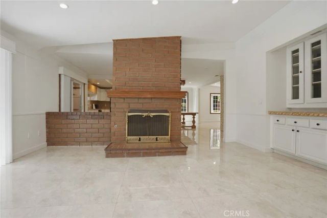 16682 Oakhurst, Yorba Linda, CA 92886