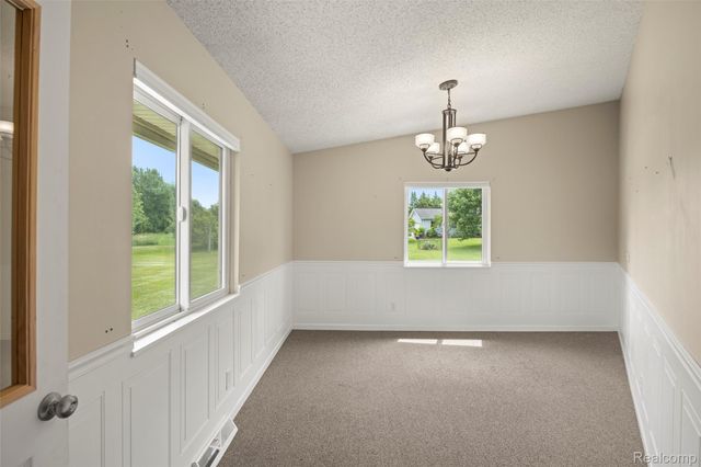 52909 10 Mile Road, South Lyon, MI 48178