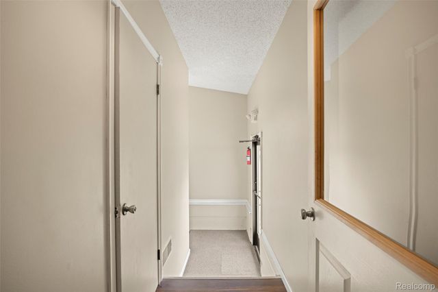 52909 10 Mile Road, South Lyon, MI 48178