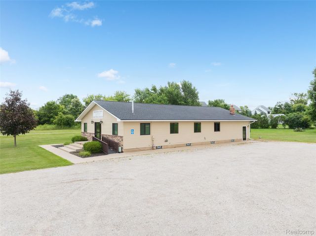 52909 10 Mile Road, South Lyon, MI 48178