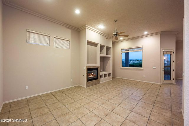 1676 Boulders Drive, Las Cruces, NM 88011
