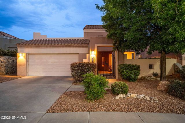 1676 Boulders Drive, Las Cruces, NM 88011