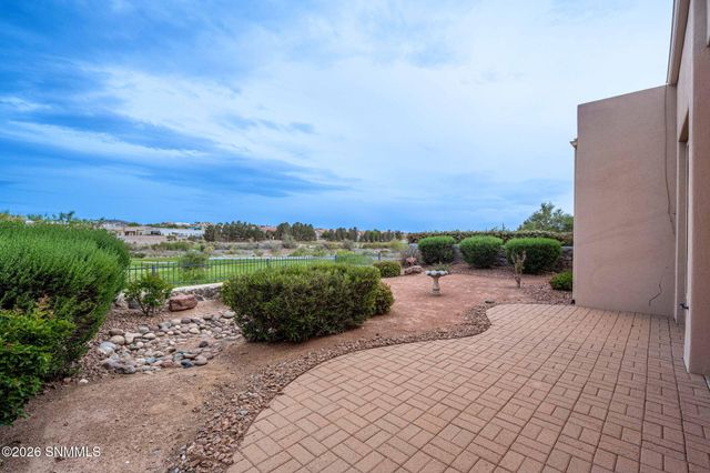 1676 Boulders Drive, Las Cruces, NM 88011