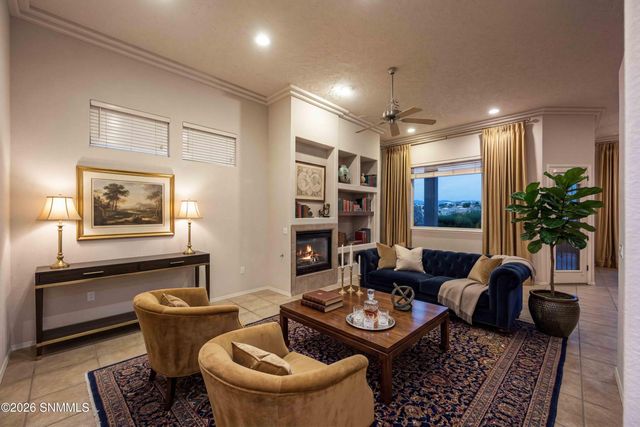 1676 Boulders Drive, Las Cruces, NM 88011