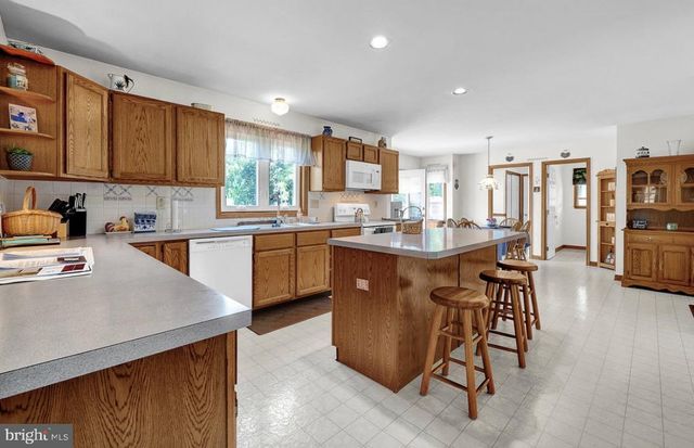 109 SAMANTHA LN, Lansdale, PA 19446