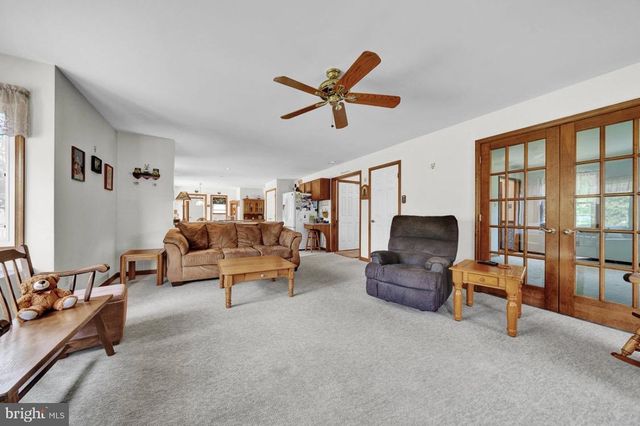 109 SAMANTHA LN, Lansdale, PA 19446