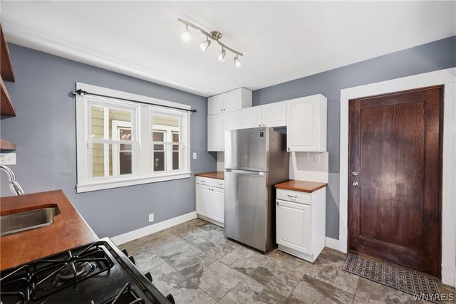 369 Colvin Avenue, Buffalo, NY 14216
