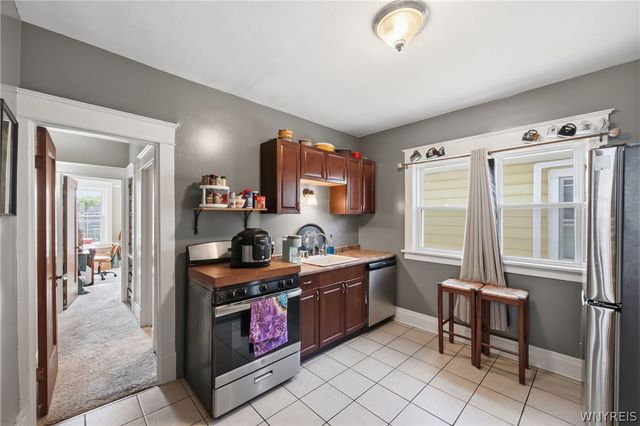 369 Colvin Avenue, Buffalo, NY 14216