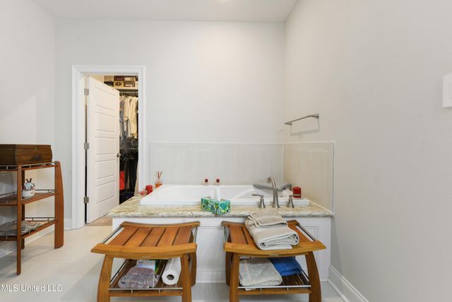 16841 W Landon Green Circle, Gulfport, MS 39503