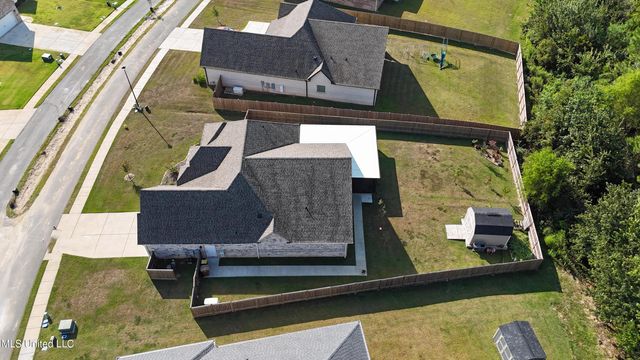 16841 W Landon Green Circle, Gulfport, MS 39503