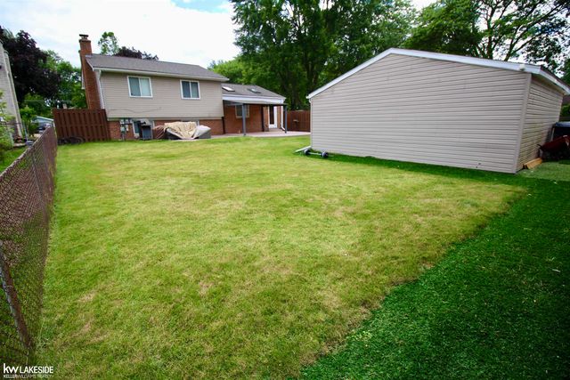 14109 Mary Grove Drive, Sterling Heights, MI 48313