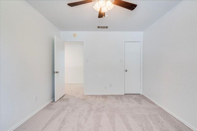 618 Lavaca LOOP, Elgin, TX 78621