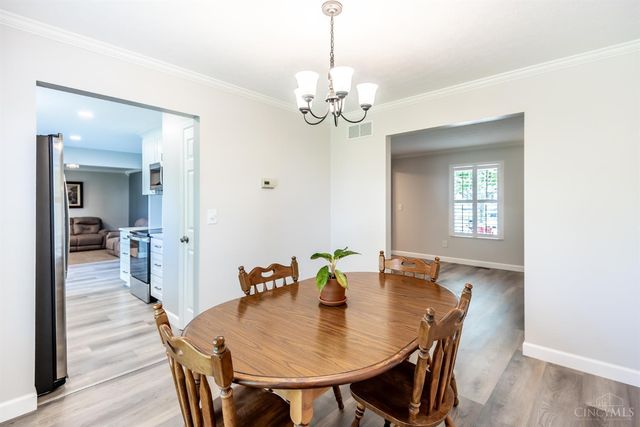 1633 Cantebury Lane, Lebanon, OH 45036