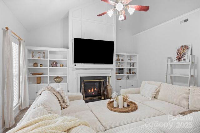 14569 Greenpoint Lane, Huntersville, NC 28078