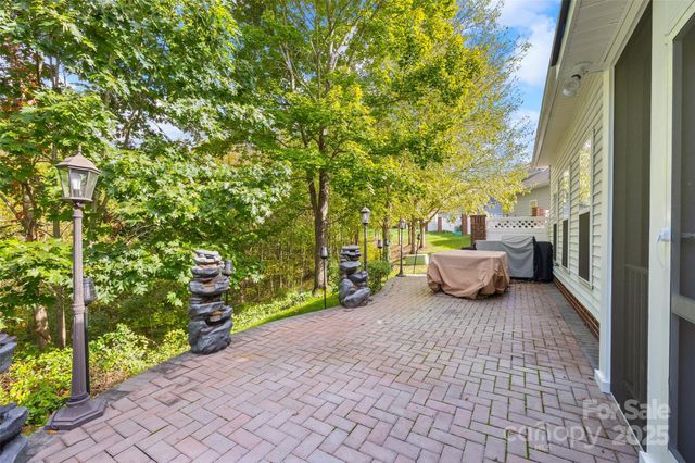 14569 Greenpoint Lane, Huntersville, NC 28078