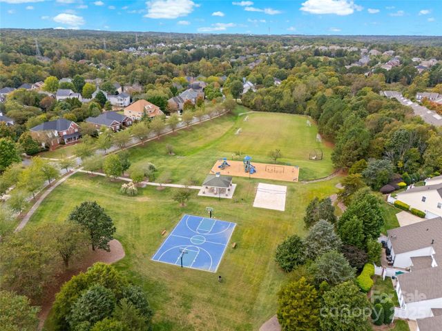 14569 Greenpoint Lane, Huntersville, NC 28078