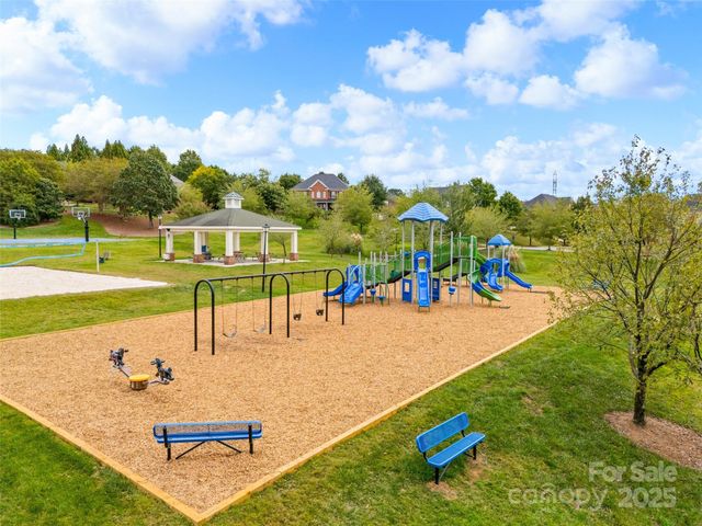 14569 Greenpoint Lane, Huntersville, NC 28078