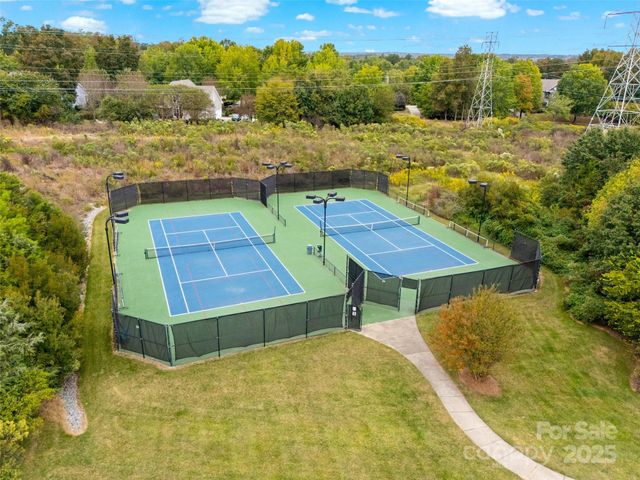 14569 Greenpoint Lane, Huntersville, NC 28078