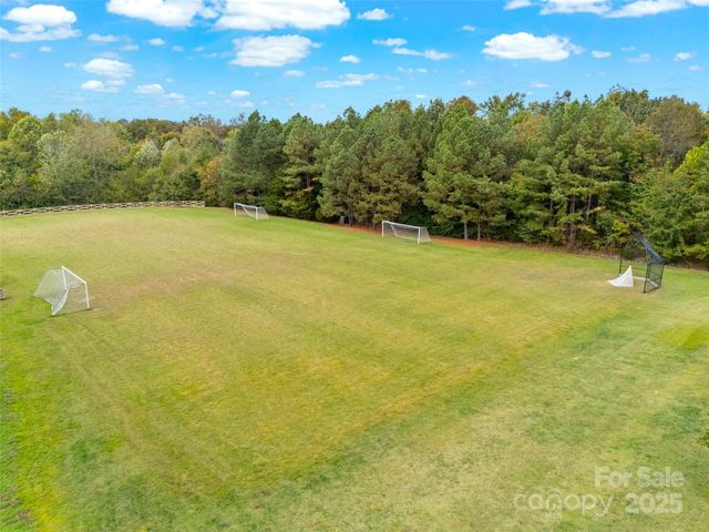 14569 Greenpoint Lane, Huntersville, NC 28078