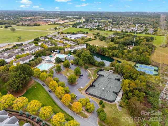 14569 Greenpoint Lane, Huntersville, NC 28078