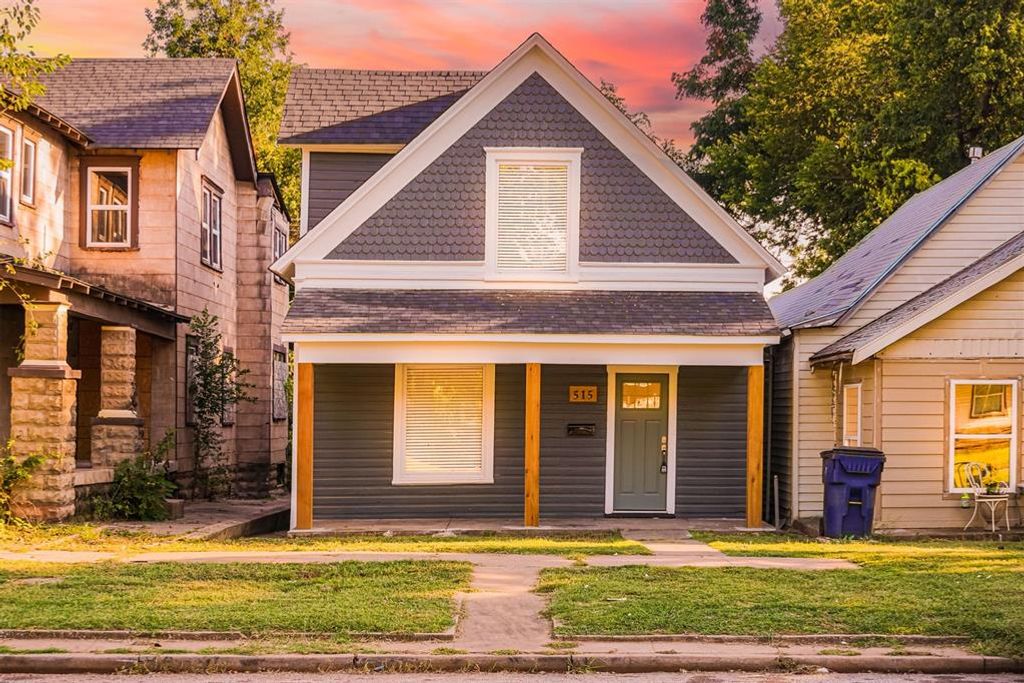 515 E Harrison Avenue, Guthrie, OK 73044