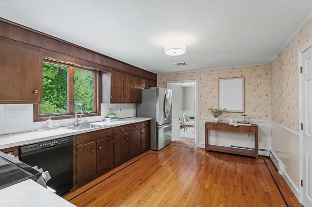 1 Bridle Path Road, Andover, MA 01810