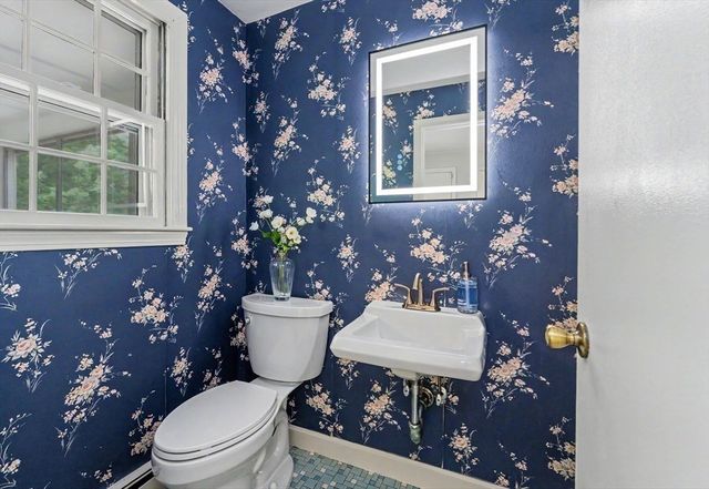 1 Bridle Path Road, Andover, MA 01810
