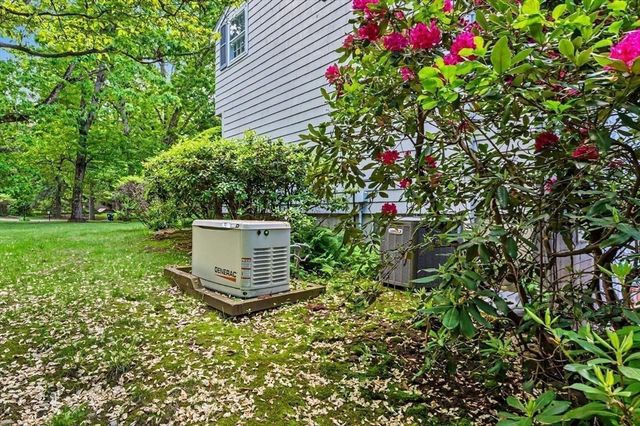 1 Bridle Path Road, Andover, MA 01810