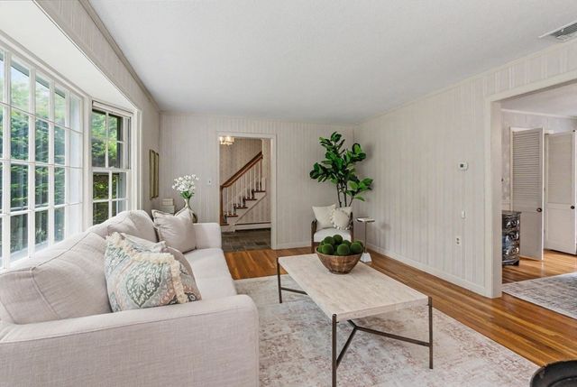 1 Bridle Path Road, Andover, MA 01810