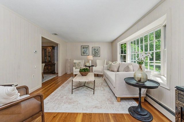 1 Bridle Path Road, Andover, MA 01810