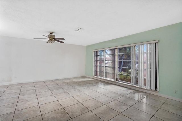 8270 NW 66th Terrace, Tamarac, FL 33321