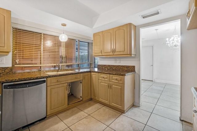 8270 NW 66th Terrace, Tamarac, FL 33321