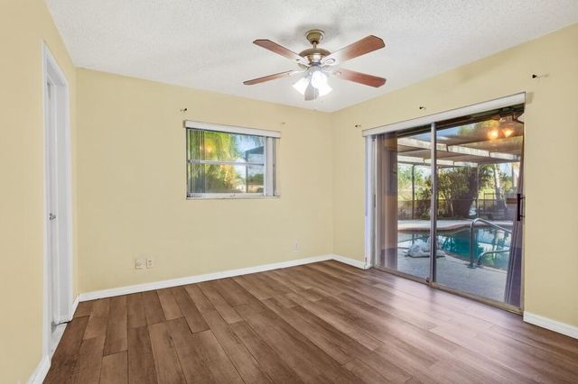 8270 NW 66th Terrace, Tamarac, FL 33321
