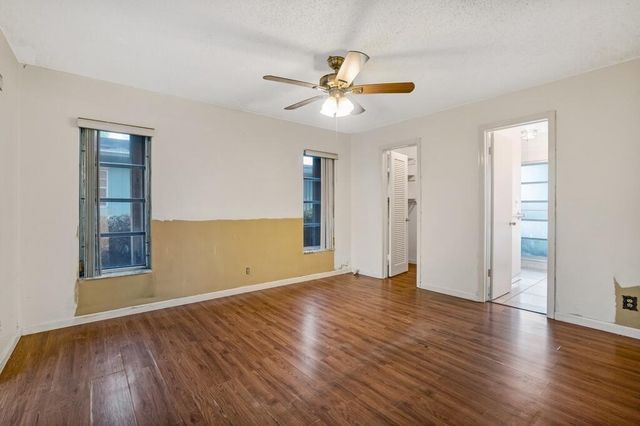 8270 NW 66th Terrace, Tamarac, FL 33321