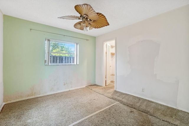 8270 NW 66th Terrace, Tamarac, FL 33321