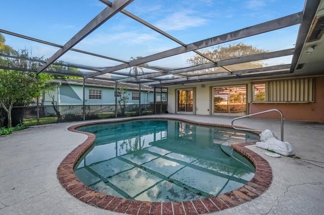 8270 NW 66th Terrace, Tamarac, FL 33321