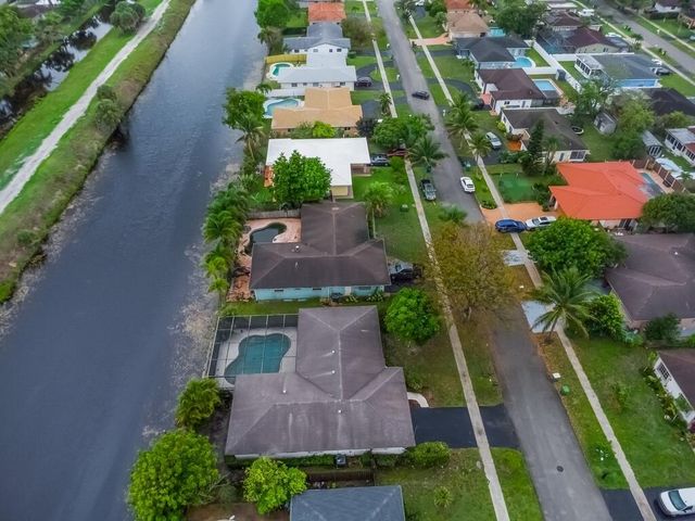 8270 NW 66th Terrace, Tamarac, FL 33321
