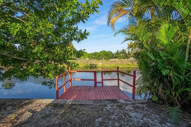 8270 NW 66th Terrace, Tamarac, FL 33321