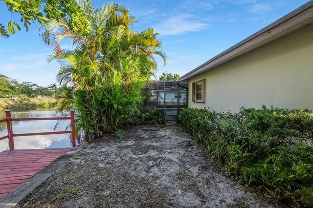 8270 NW 66th Terrace, Tamarac, FL 33321
