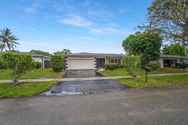 8270 NW 66th Terrace, Tamarac, FL 33321