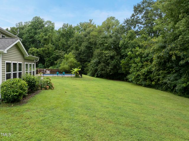 728 Spruce Meadows Lane, Willow Springs, NC 27592