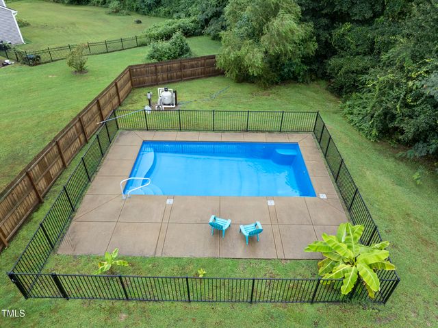 728 Spruce Meadows Lane, Willow Springs, NC 27592