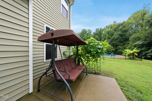 728 Spruce Meadows Lane, Willow Springs, NC 27592