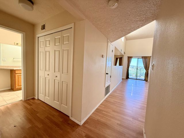 523 Pinon Creek Road SE, Albuquerque, NM 87123