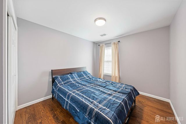 2706 Lighthouse Lane, Parlin, NJ 08859