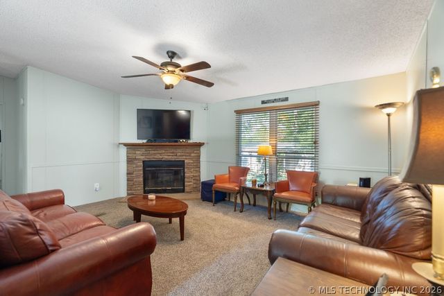 4610 Copperhead Street, Kingston, OK 73439