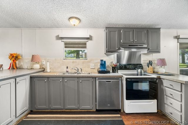 4610 Copperhead Street, Kingston, OK 73439